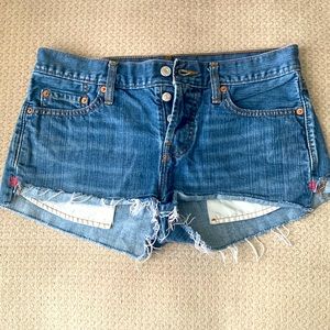 Vintage Y2K Levi’s 501 XX Button Fly Denim Shorts